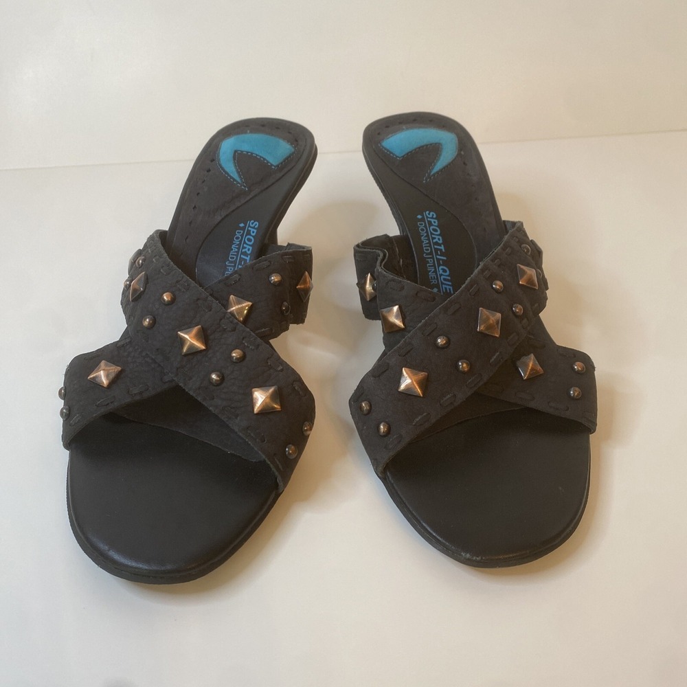 Sport-I-Que Donald J Pliner Theo Black Womans Size 6 Short Heel Shoe DressCasual